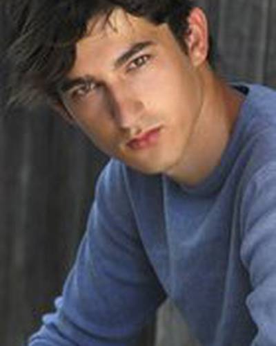 Джулиан Кэйн фото