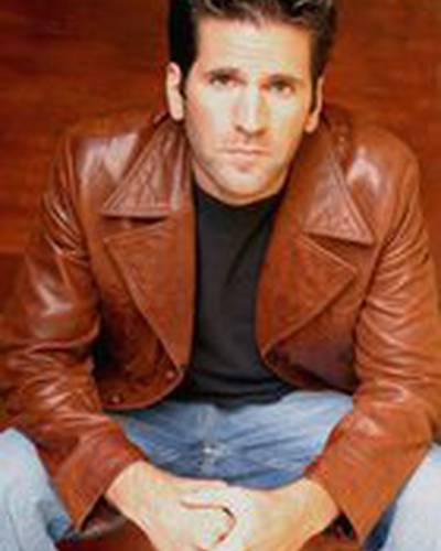 Майкл-Джон Вульф фото