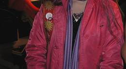 Кадр из фильма "Шестнадцатилетняя мать" - 1