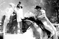 Кадр Женщина и мужчины