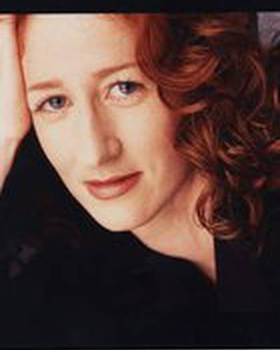 Викки Льюис фото