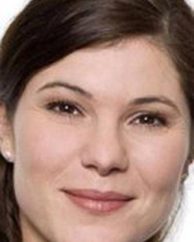 Yasmina Djaballah фото