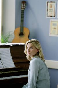 Кадр Нежный поцелуй