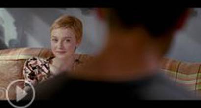 Видеоклип: Ellie Goulding 'I Know You Care'