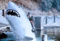 Кадр Обнаженная Бомба