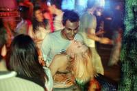 Кадр Нежный поцелуй