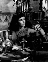 Кадр Клеопатра