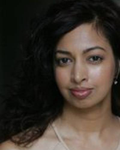 Шармила Девар фото