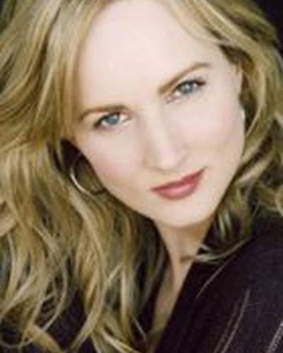 Кендра Мангер фото