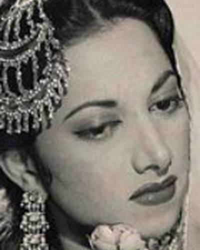 Сурайя фото