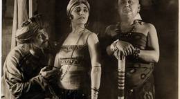 Кадр из фильма "Сумурун" - 2