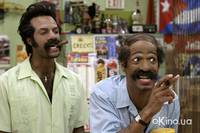 Кадр Белые цыпочки