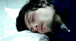 Кадр из фильма "Человек" - 2