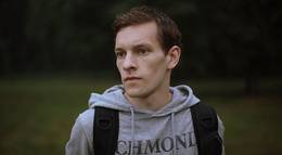 Кадр из фильма "Спасти босса" - 2