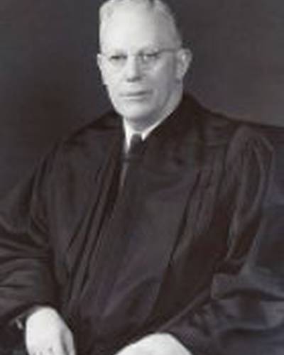 Эрл Уоррен фото