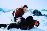 Кадр Выжить