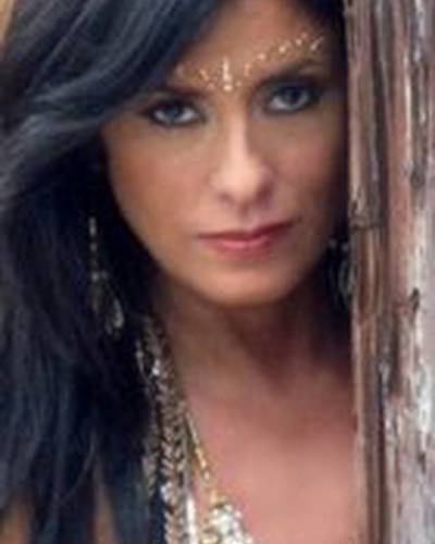 Лаура Фуйно фото