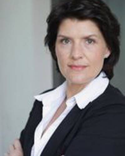 Корина Бинцер фото