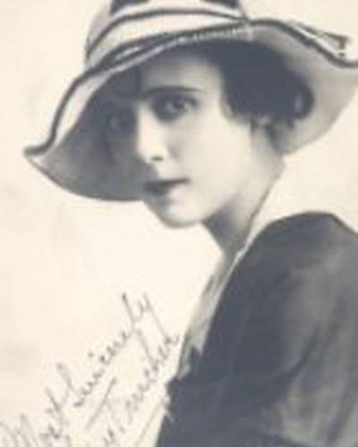 Фэй Тинчер фото