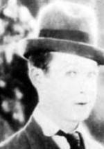 Гарри Лэнгдон фото