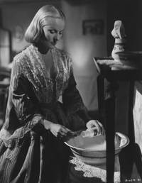 Кадр Мадлен