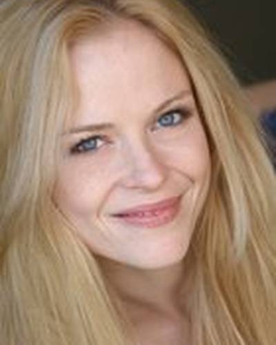 Констанс Бреннеман фото