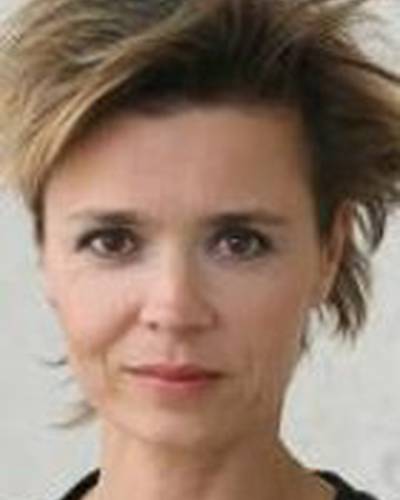 Кэролайн Пруст фото