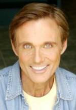 Дэниэл Бушнелл фото