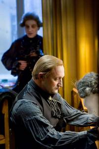 Кадр Упражнения в прекрасном