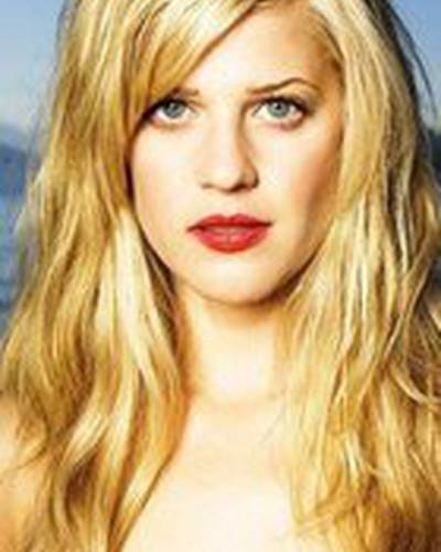 Тэмми Гиллис фото