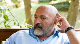 Кадр из фильма "Rus