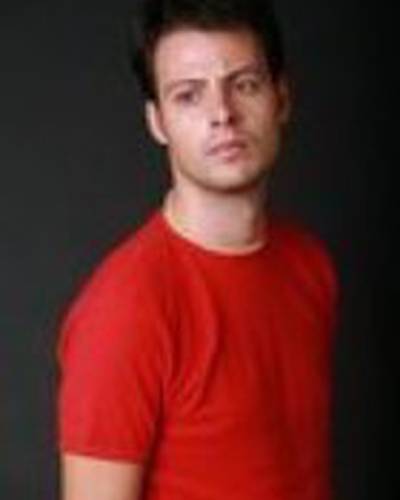 Элден Суса фото