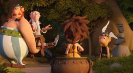 Кадр из фильма "Астерикс и тайное зелье" - 2