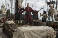 Кадр Череп и кости