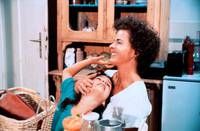 Кадр Annas Mutter