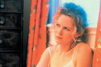 Кадр С широко закрытыми глазами