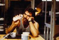 Кадр Трое мужчин и младенец