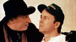 Кадр из фильма "Оставайтесь с нами" - 2