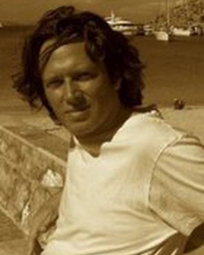 Дэниэл Симпсон фото