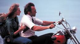 Кадр из фильма "Сквозь строй" - 2