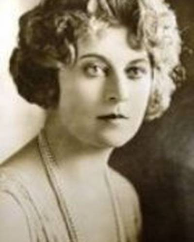 Гертруда Эстор фото