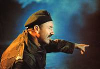 Кадр Мост слишком далеко