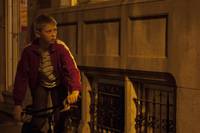 Кадр Мальчик с велосипедом