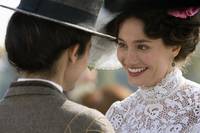 Кадр Коко до Шанель