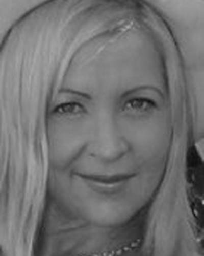 Керри Бертон фото