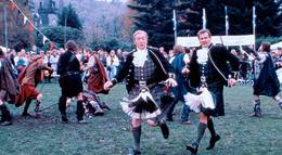 Кадр из фильма "В яблочко!" - 2