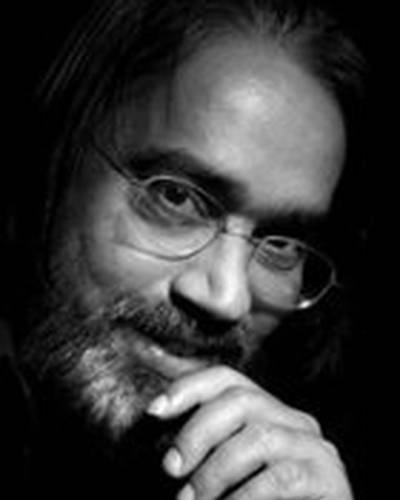 Сангит Сиван фото