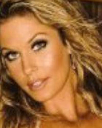 Дженнифер Инглэнд фото