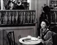 Кадр Магазинчик за углом