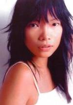 Навия Нгуйен фото